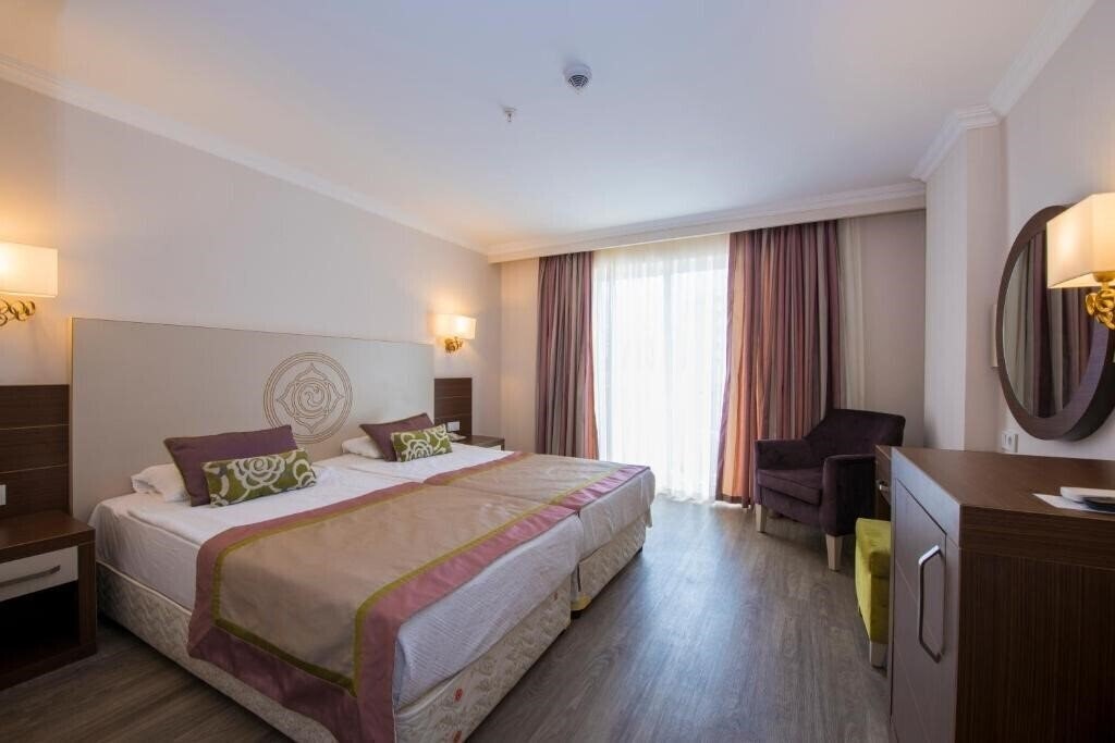 Апартаменты Side Alegria Hotel & SPA 5*