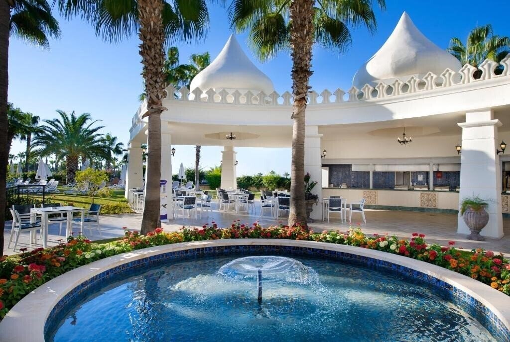 Панорама Kamelya Collection Fulya Hotel (ex. Kamelya World Fulya, Sentido Kamelya Fulya Hotel & Aqua) 5*