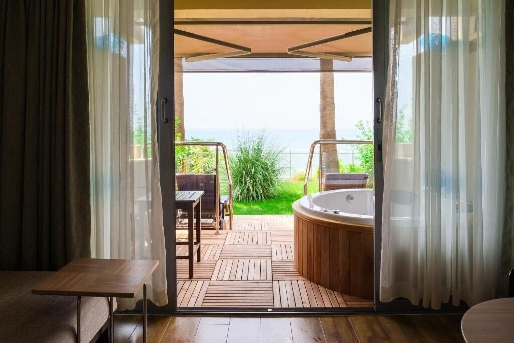 Панорама Melas Resort Hotel 5*