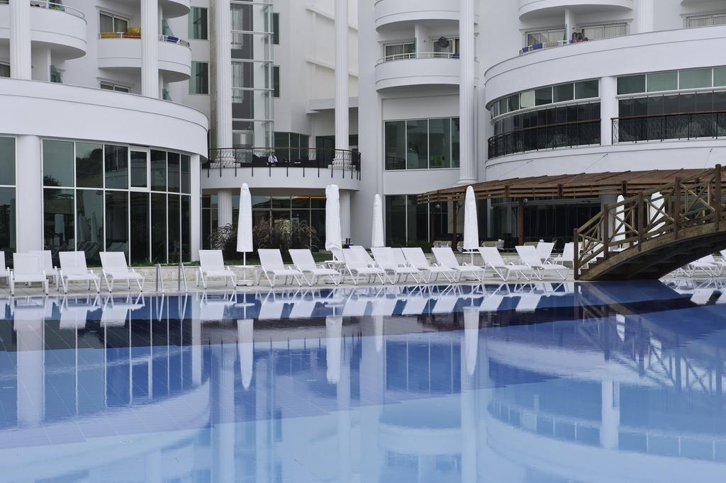 Территория Roma Beach Resort & SPA 5*