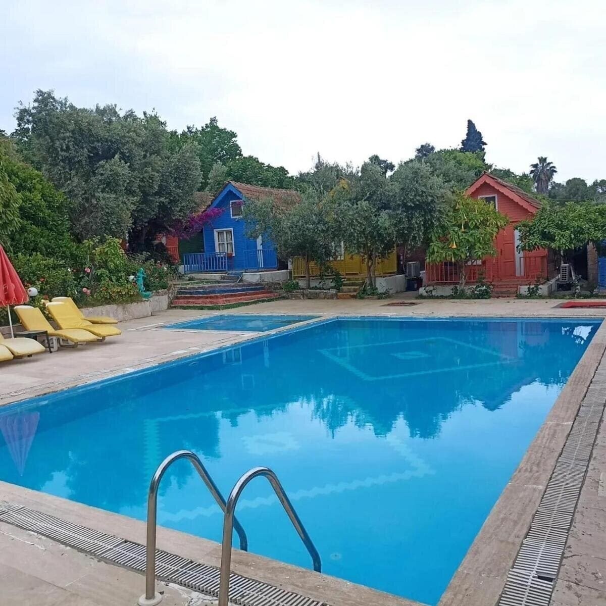 Изображение Motel Bykara (ex. Bykara Motel Bungalow) 2*