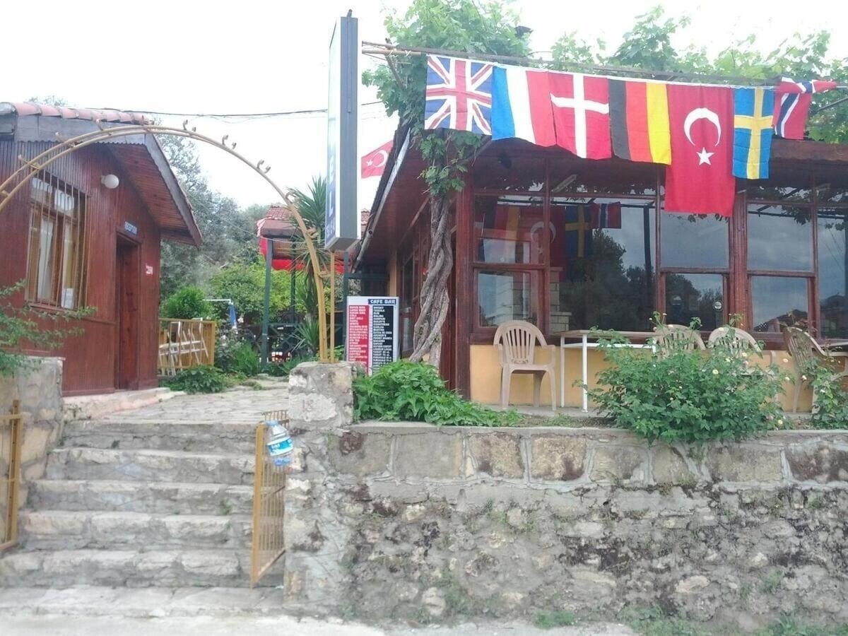 Фотография Motel Bykara (ex. Bykara Motel Bungalow) 2*