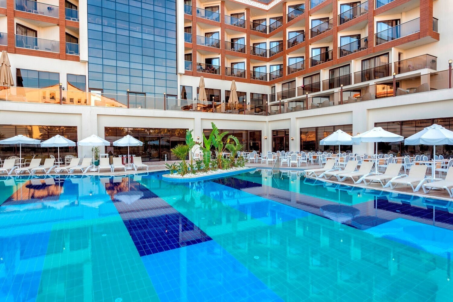 Територія Glamour Resort & SPA 5*