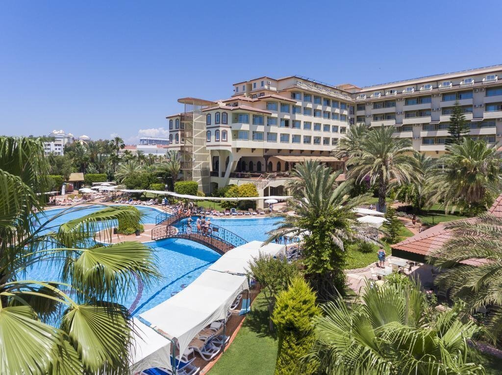 Отель Nova Park 5*