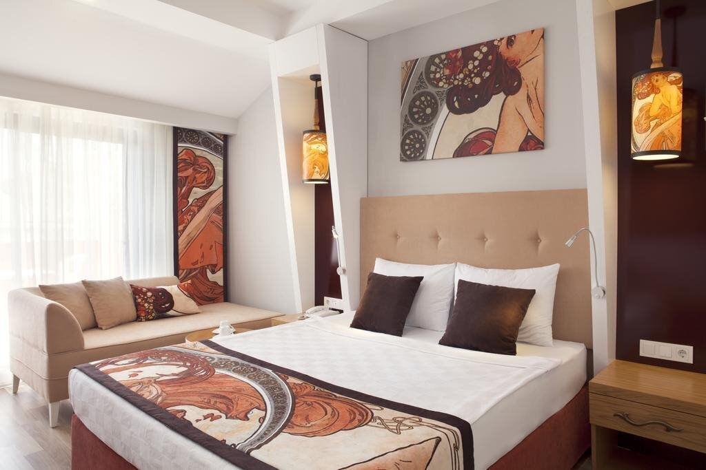 Территория Orange Palace 5*