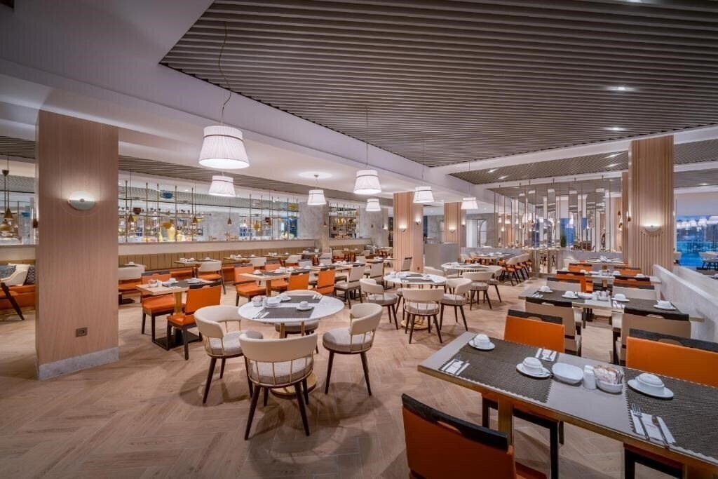 Апартаменты Trendy Palm Beach 5*