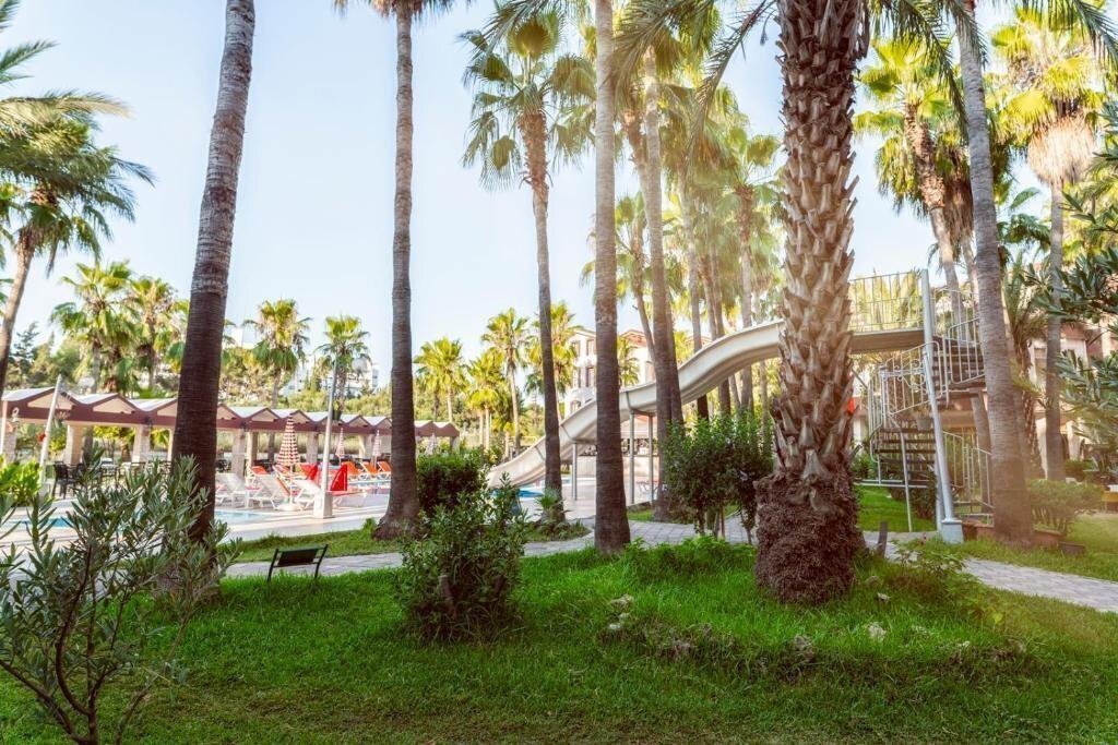 Вид Nergos Garden 4*