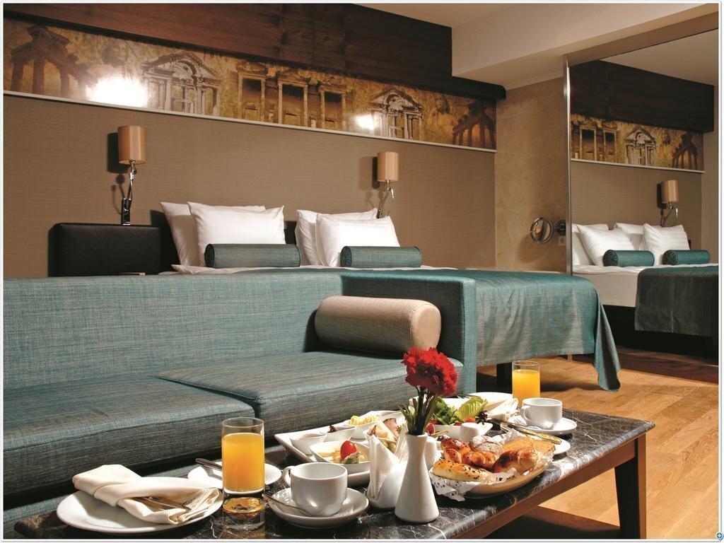 Картинка Commodore Elite Suites & SPA 5*