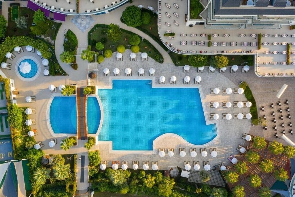 Изображение Commodore Elite Suites & SPA 5*