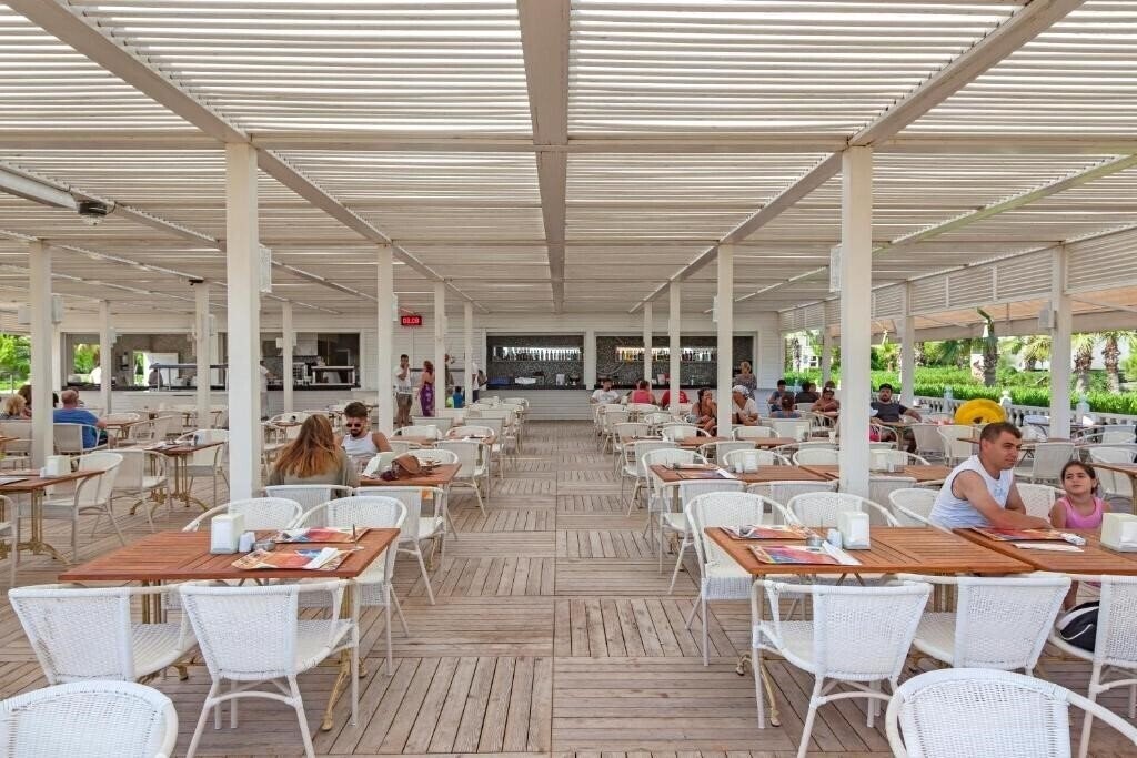 Изображение Royal Alhambra Palace 5*