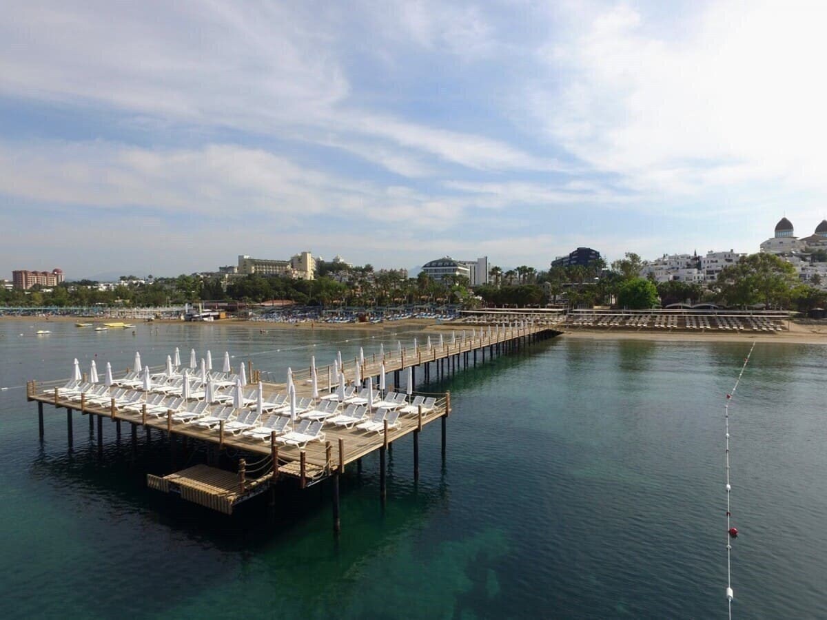 Вид Hotel Thalia Unique (ex. Thalia Unique Hotel, Thalia Beach Resort) 4*