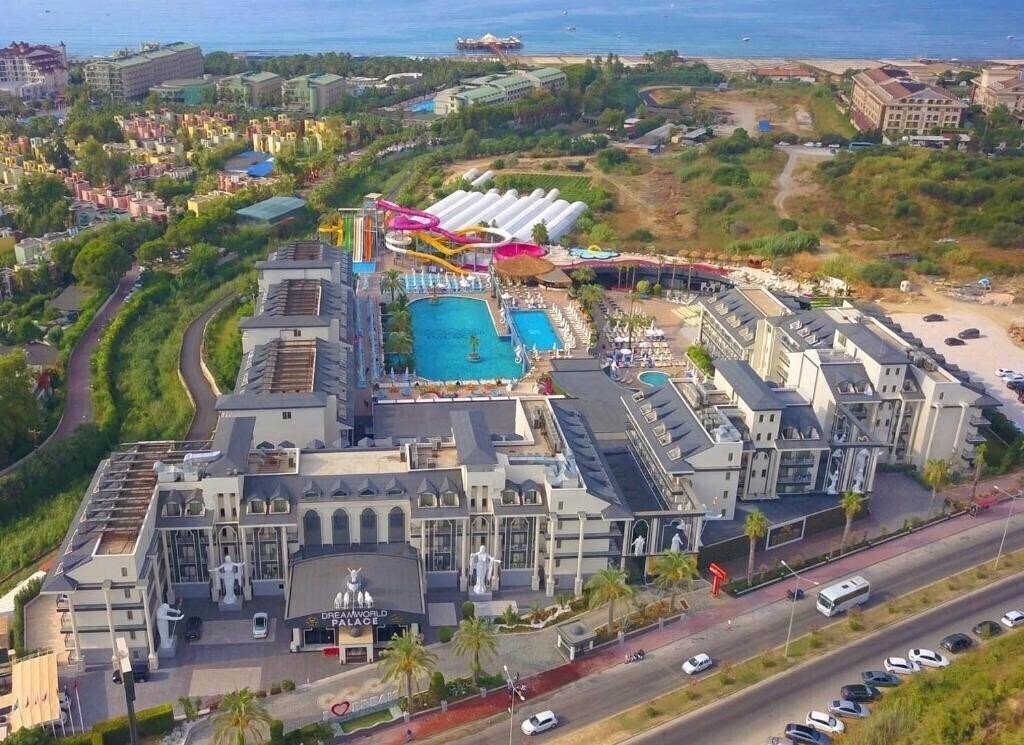 Отель Dream World Palace (ex. Golden Imperial, Hestia Resort & Spa, Grand Pearl Beach Resort & Spa) 5*