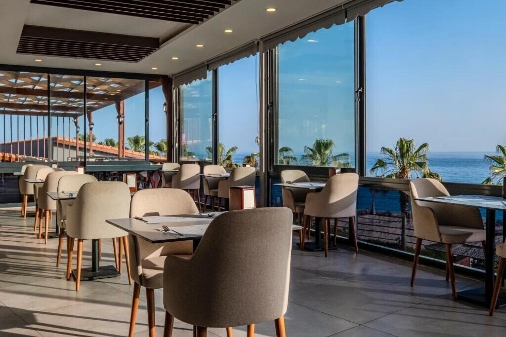 Апартаменты Adora Calma Beach Hotel (Adults Only) 4*