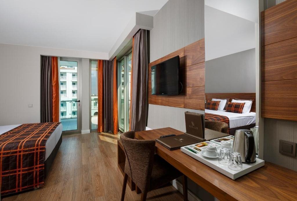 Панорама Side Sunport Hotel & SPA (ex. Side Sungate) 5*