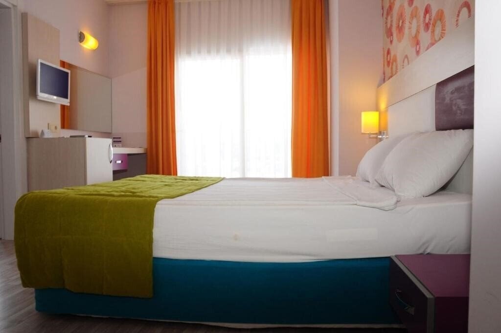 Территория Side Win Hotel & SPA (ex. Blue Paradise Side) 4*