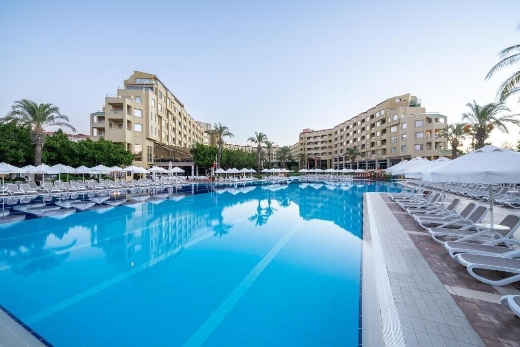 Отель Selectum Family Resort Side 5*