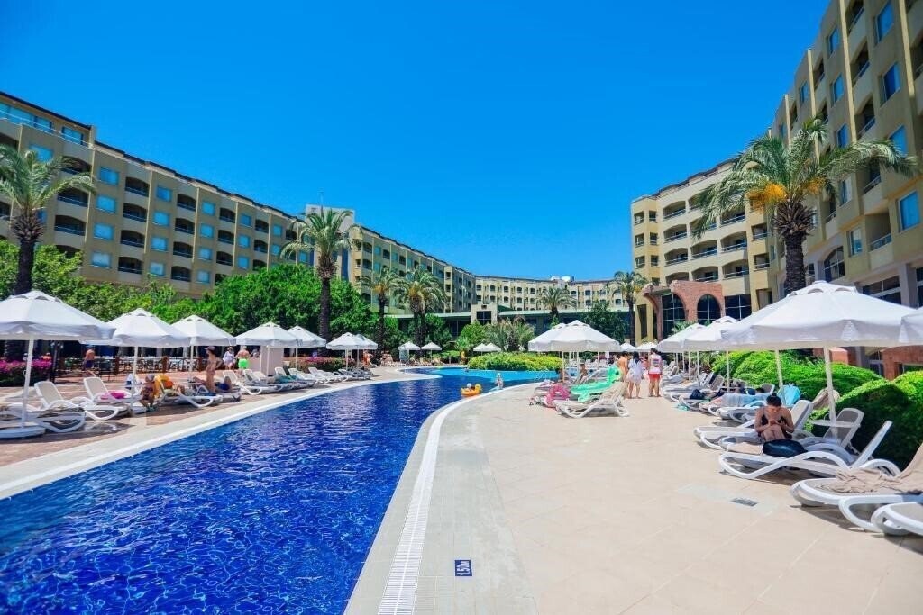 Апартаменты Selectum Family Resort Side 5*