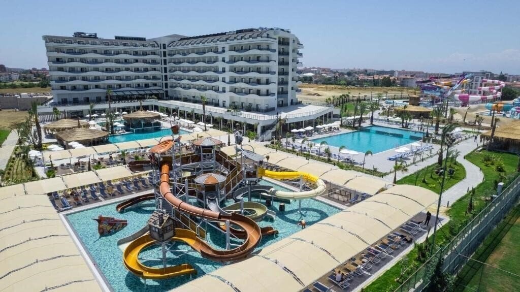 Территория Dream Water World Hotel 5*