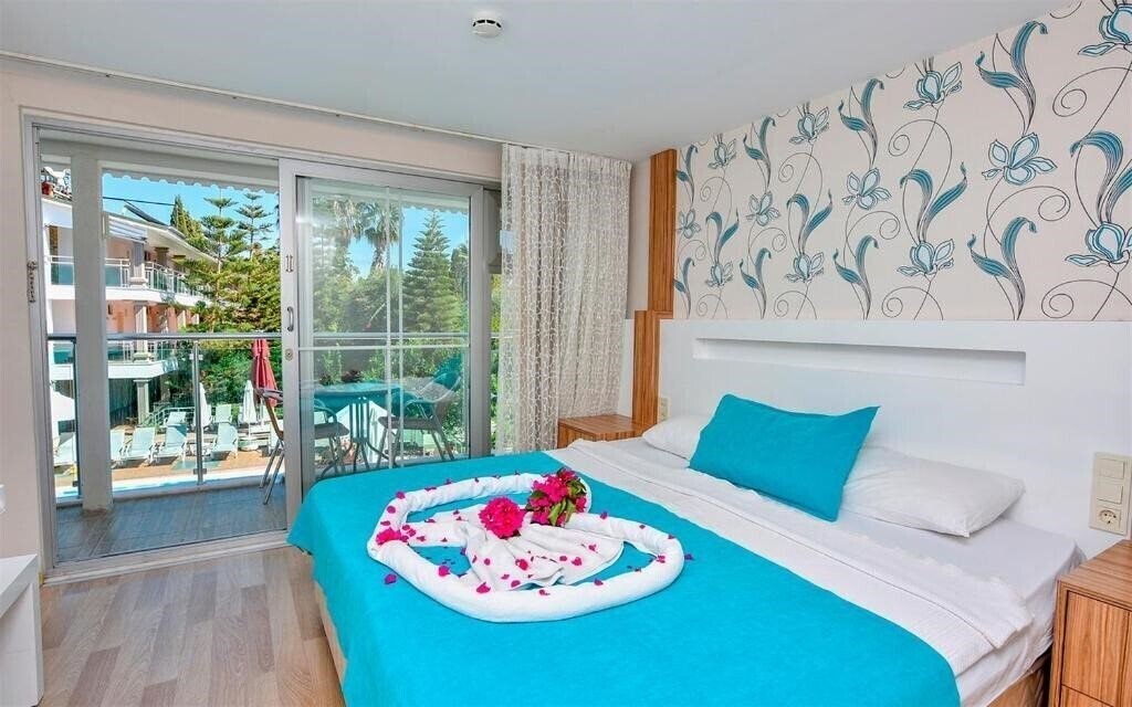 Вид Clover Magic Altinkum Park Side (ex. Altinkum Park Hotel) 3*