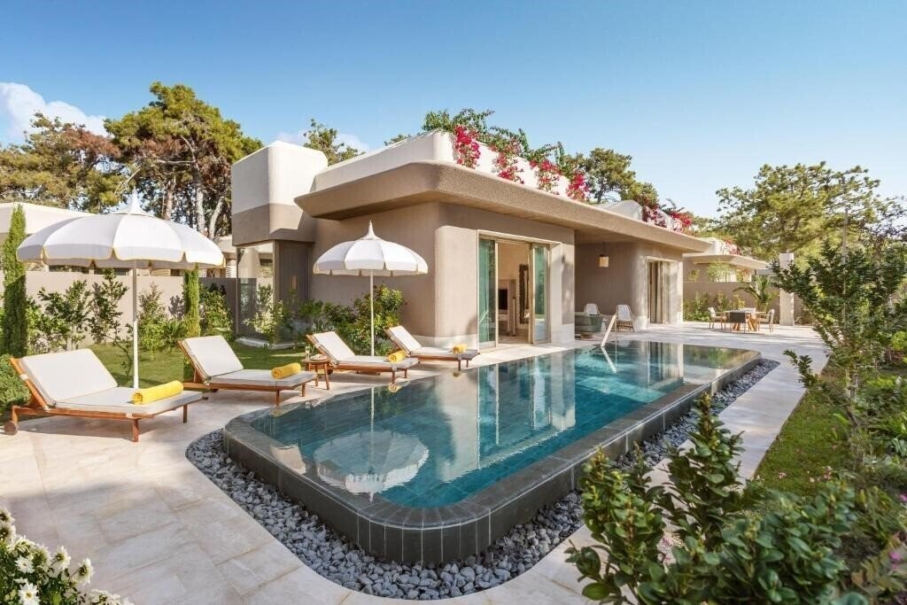 Готель Bijal Hotel 5*