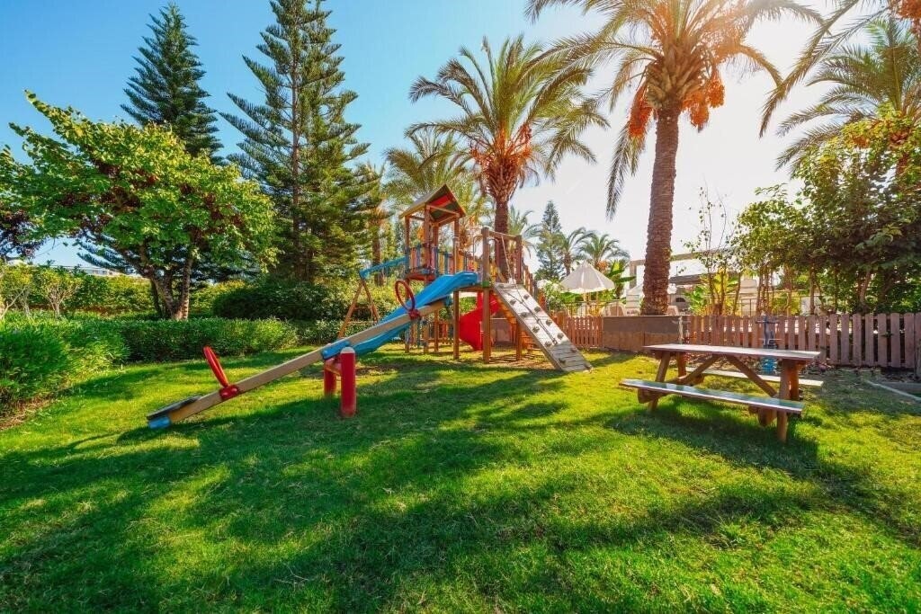 Вид Tui Blue Xanthe 5*