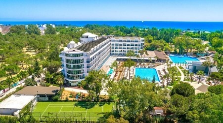 Отель VonResort Golden Coast 5*