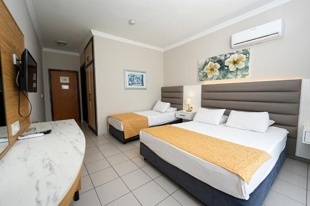 Картинка Side Beach Club (ex. Gap Beach Club, Estelya Beach) 3*