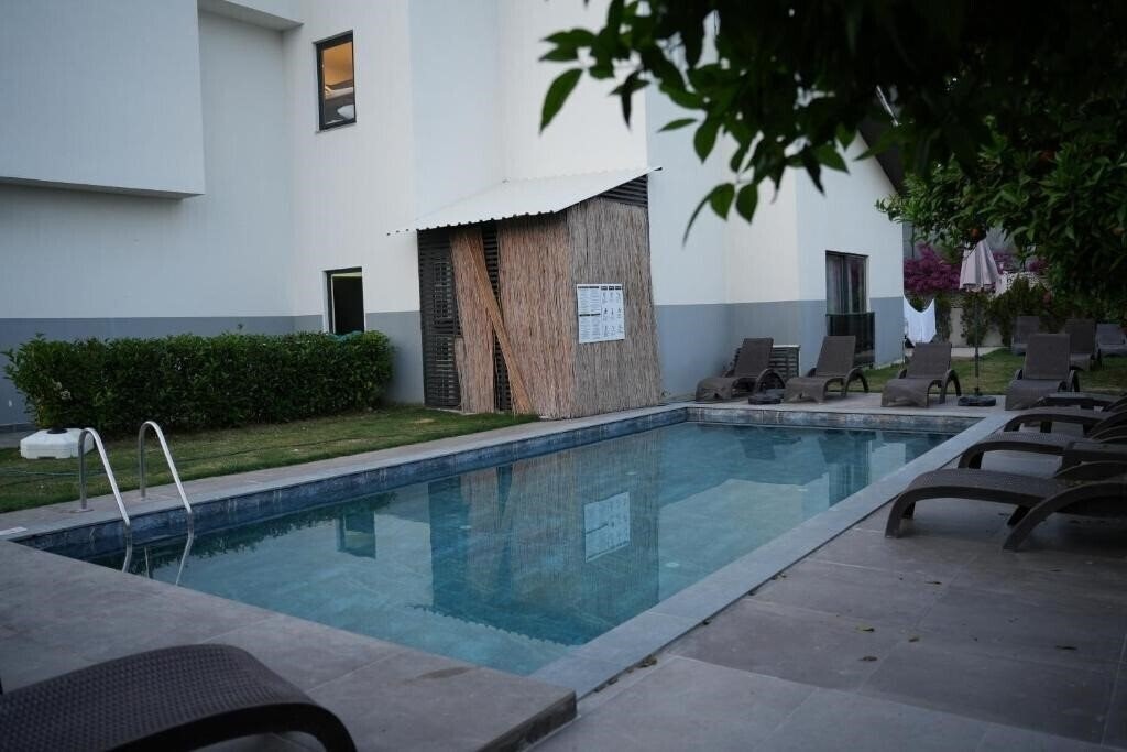 Картинка Side Mira Palace Special Class 2*