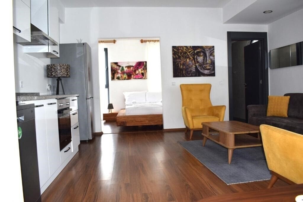 Панорама Side Mira Palace Special Class 2*