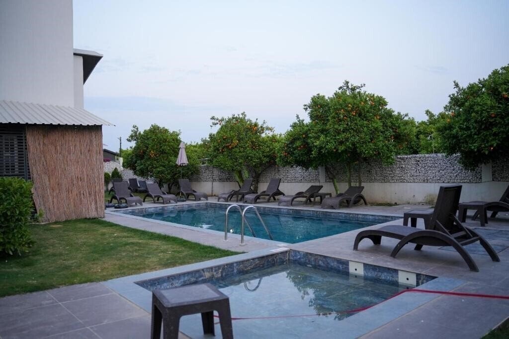 Зображення Side Mira Palace Special Class 2*