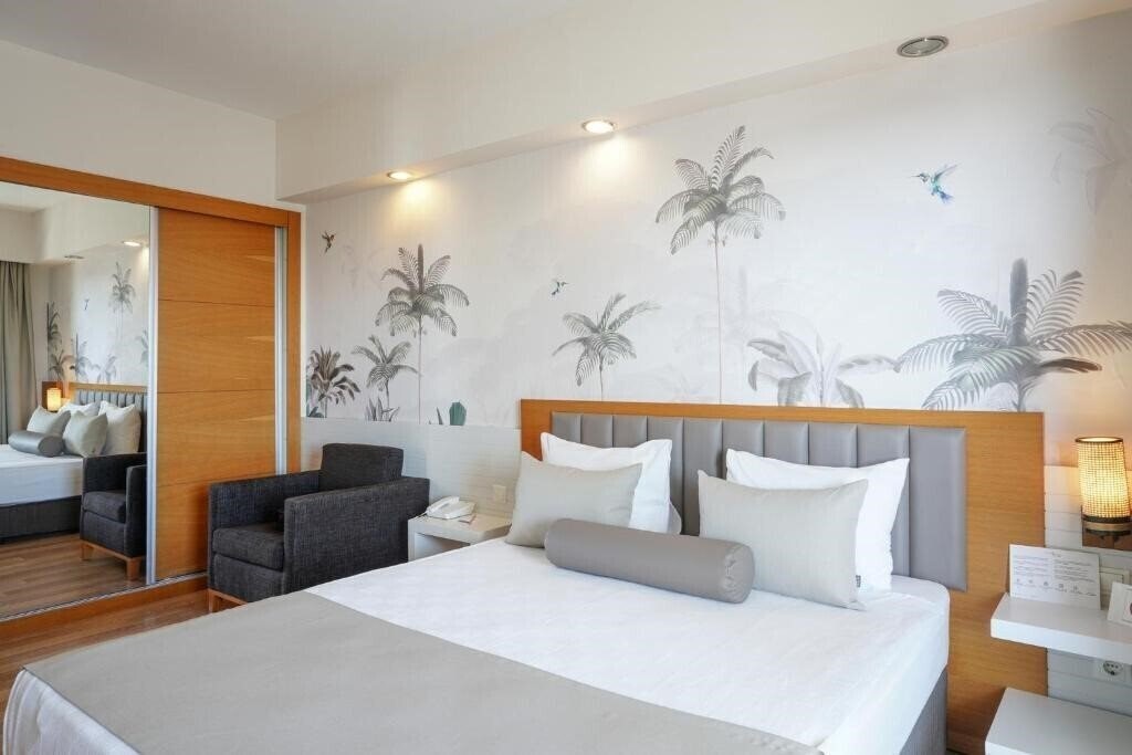 Вид Side Aluna Hotel (ex. Diamond Beach Hotel & Spa) 5*