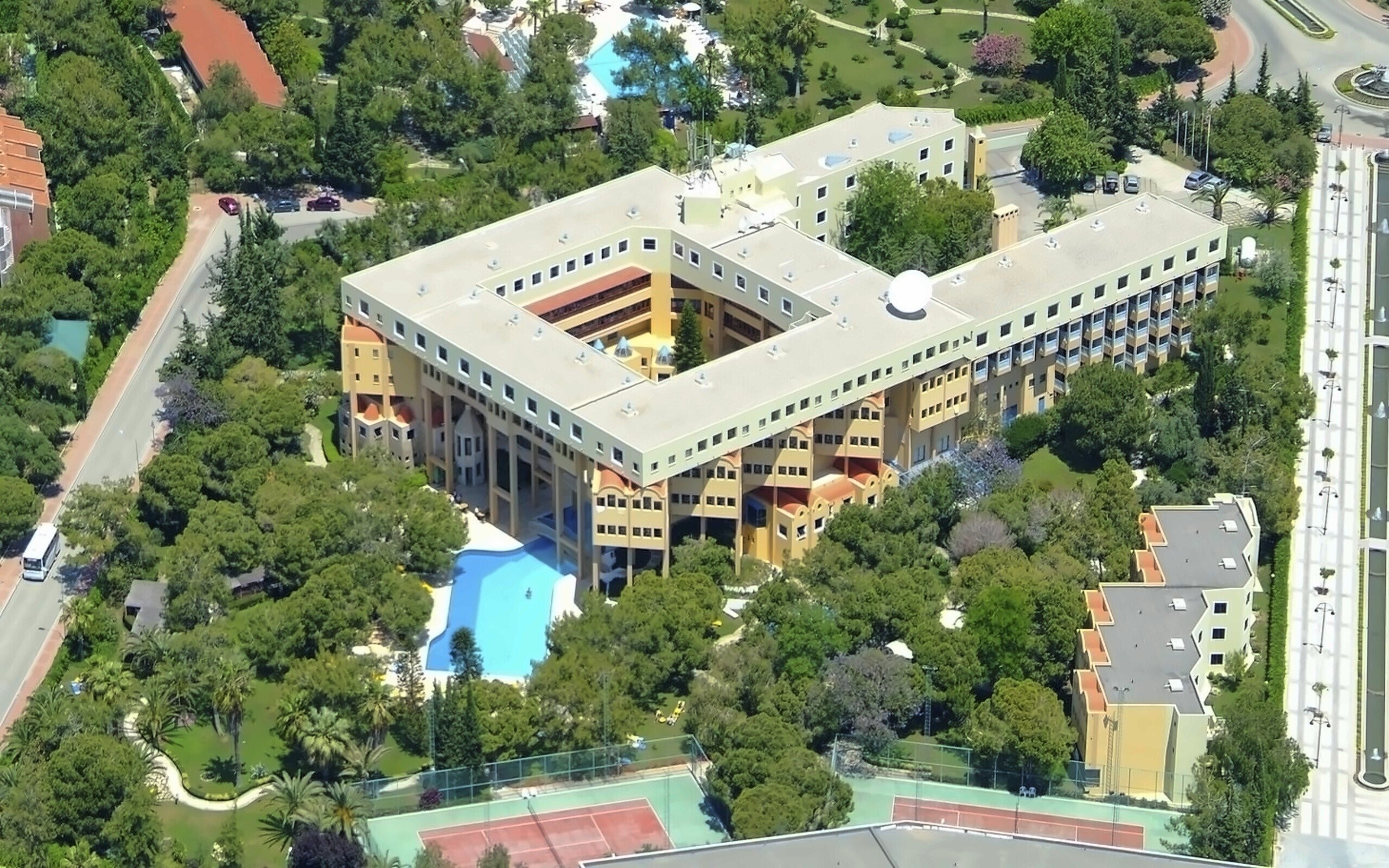 Отель Asteria Collection Side 5*