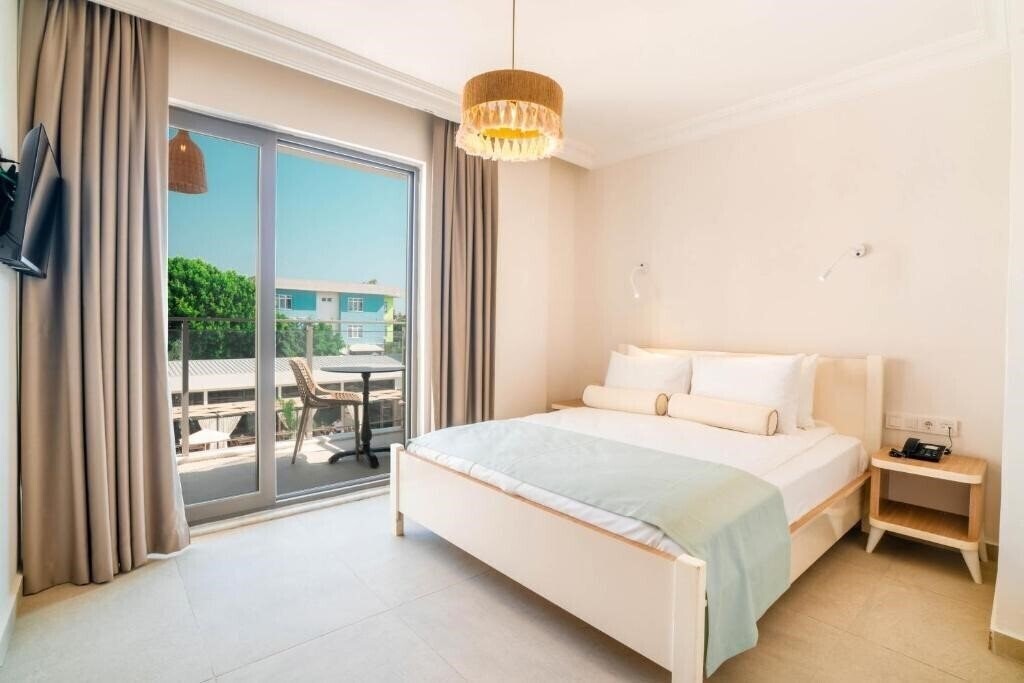 Вид Victoria Princess Hotel 4*