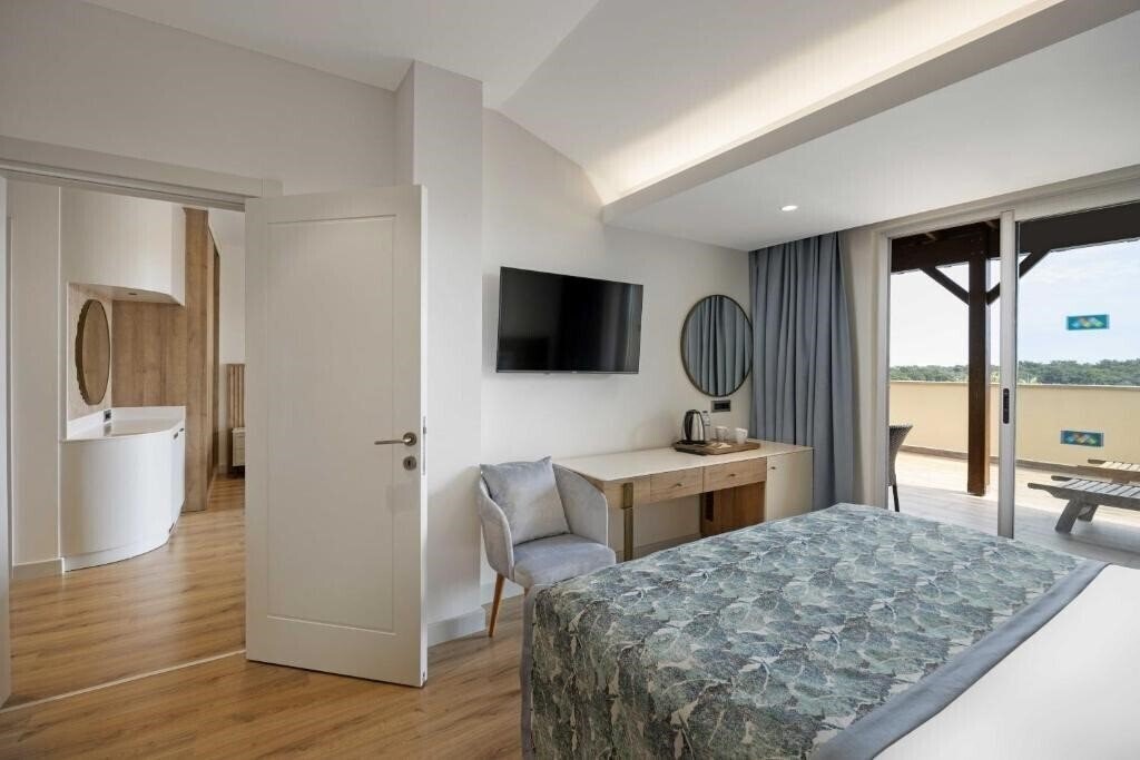 Территория Marvida Family Eco 5*