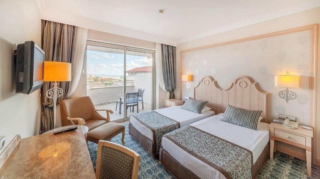 Территория Starlight Resort Hotel 5*