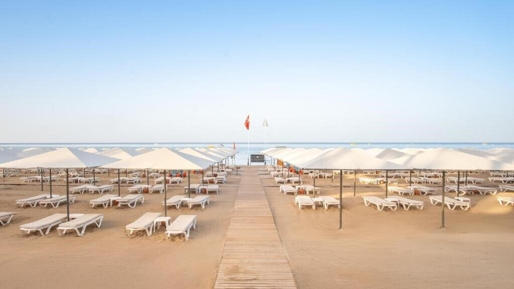 Изображение Miramare Queen Hotel 4*