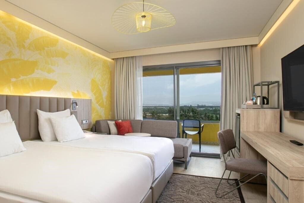 Панорама Megasaray Resort Side (ex. Aska Side Grand Prestige Hotel & SPA, Grand Prestige Hotel Side, Aska Side Hotel) 5*