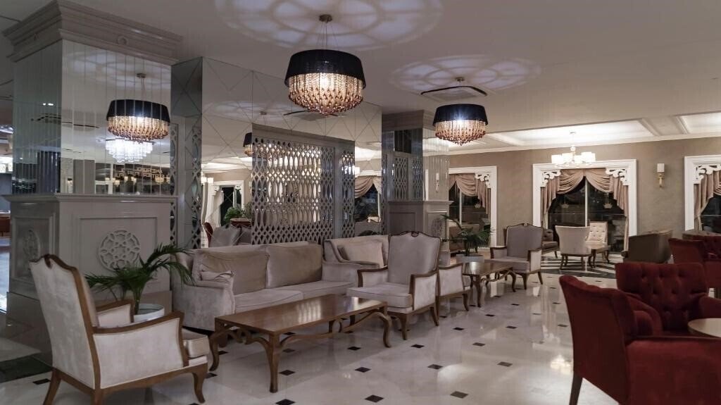 Панорама Side Crown Serenity Hotel 5*