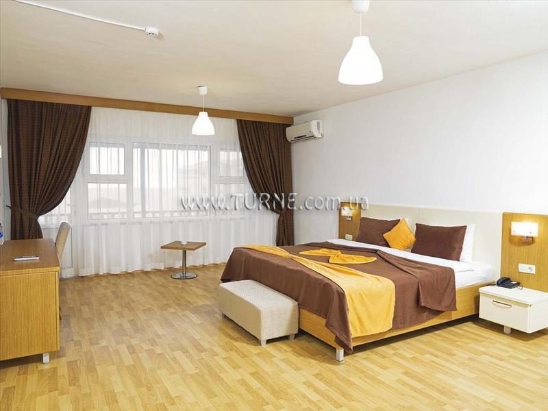 Вид Legend Hotel Riva 4*