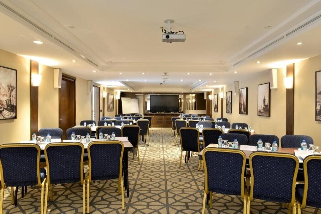 Территория Nidya Hotel Galataport 4*