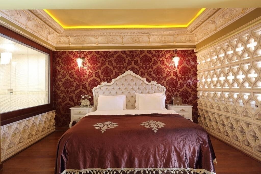 Панорама Deluxe Golden Horn Hotel (ex. De Luxe Golden Horn, Golden Horn Accura, Accura Hotel, Golden Horn Sultanahmet) 4*