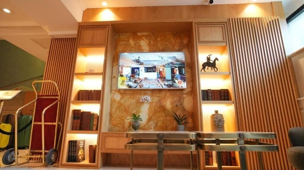 Апартаменты Dosso Dossi Hotels Old City (ex. Dosso Dossi Old City Hotel) 4*