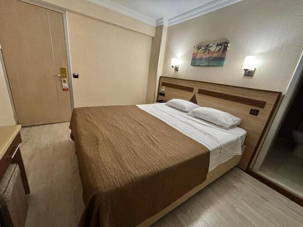 Вид Gold Hotel (ex. Gold Laleli) 3*