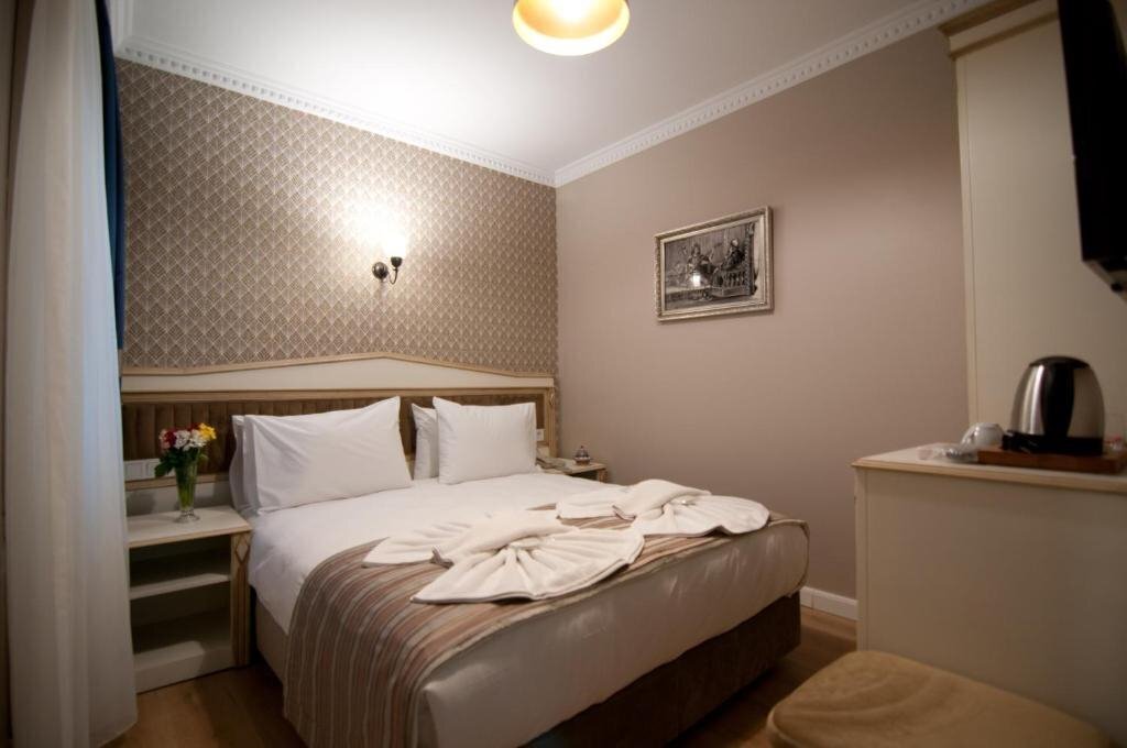 Территория Mevlana Hotel 3*