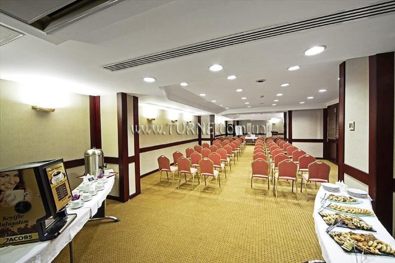Вид Prince Hotel Sirkeci 4*
