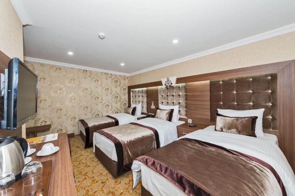 Панорама Hera Montagna Hotel 1*