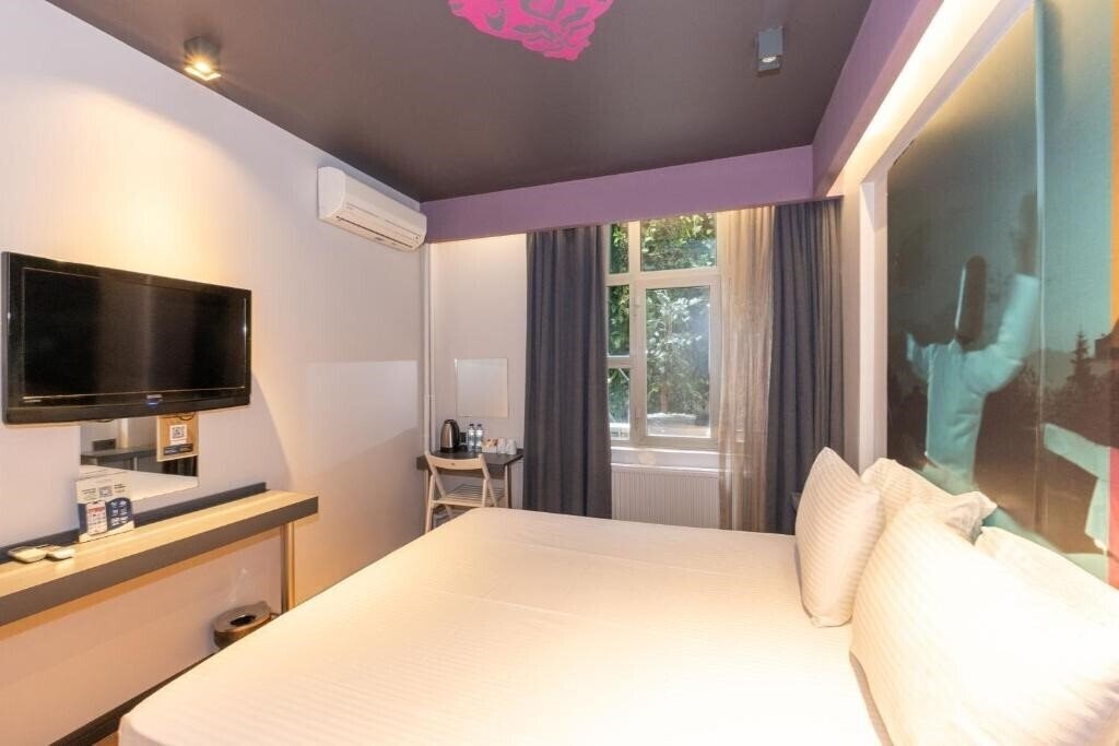Вид Tulip City Taksim Hotel (ex. Tulip City Hotel, City by Molton Hotels) 4*