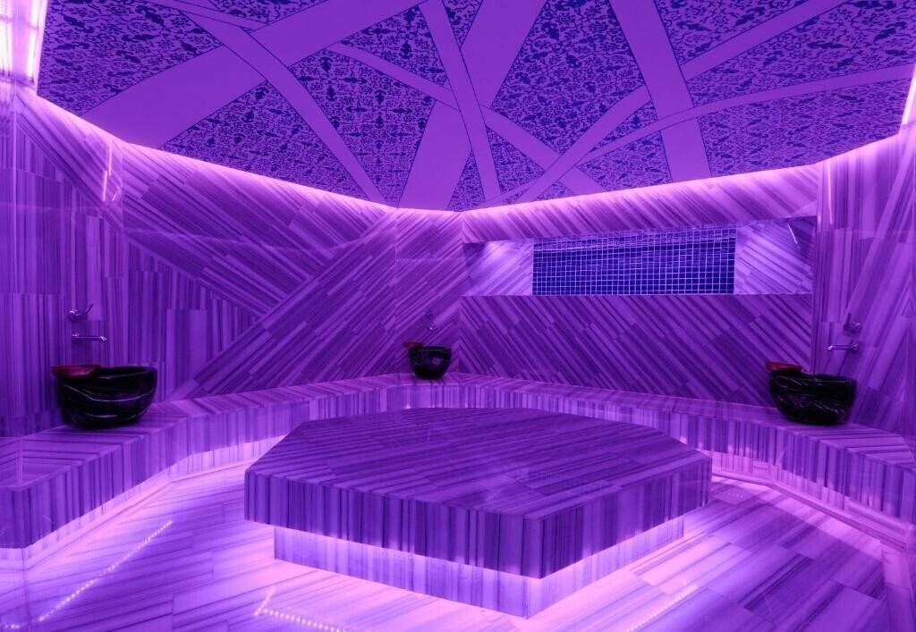 Панорама Tulip City Taksim Hotel (ex. Tulip City Hotel, City by Molton Hotels) 4*