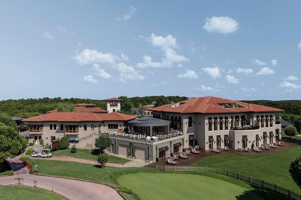 Отель Kemer Golf Resort 1*