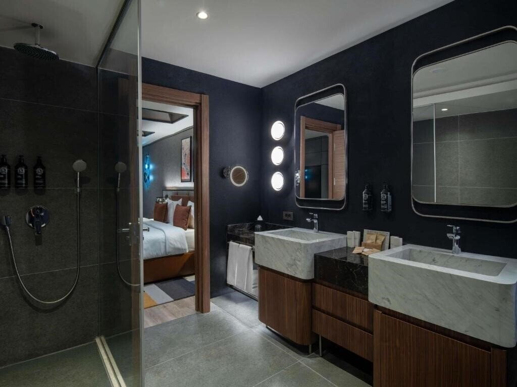 Фотография Mercure Istanbul Altunizade 4*